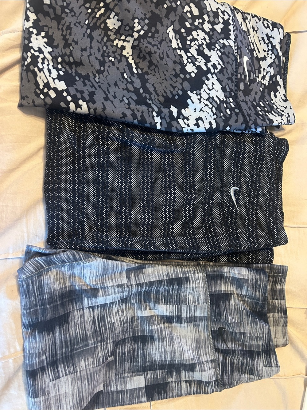 3 pair Nike womens Black and Gray Patterned 3/4 Leggings Trio